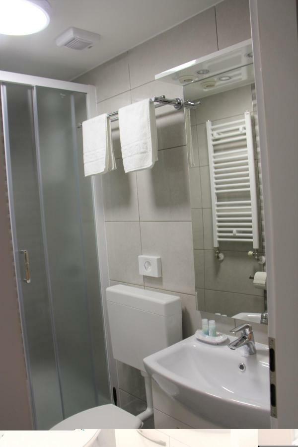 Apartments Borna 2 萨格勒布 外观 照片